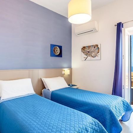 Appartamento Moderno Con Vista Mare Кастельсардо Экстерьер фото